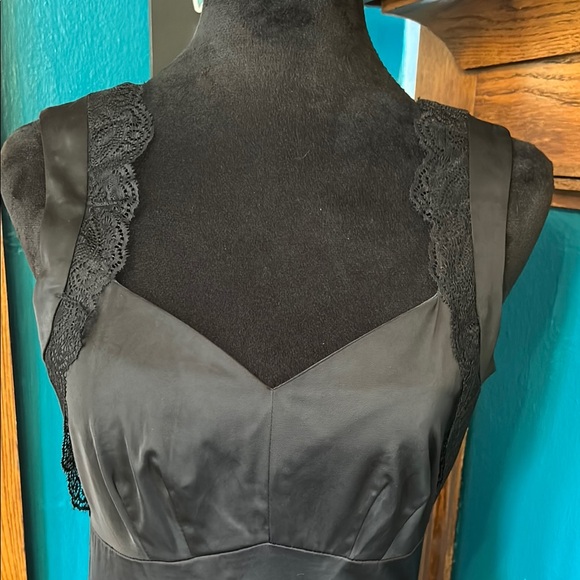 H&M Black Sweetheart Sheath Midi Dress - Picture 2 of 7